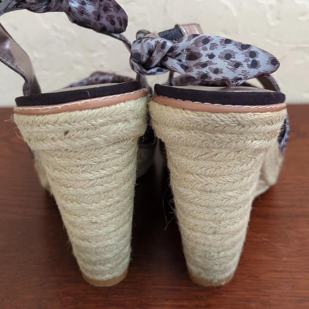 Nine West shiny satin